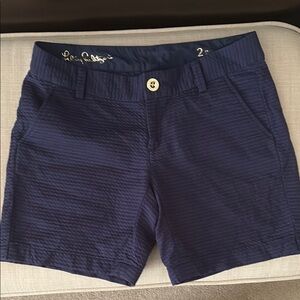 Lilly Pulitzer Blue Jayne 7”inseam Shorts with Classic Style